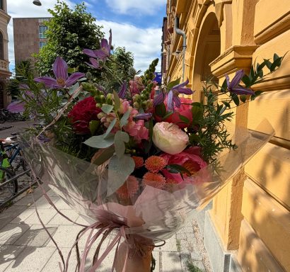 Floristens val - Skicka bud via oss Blomsterbuketter